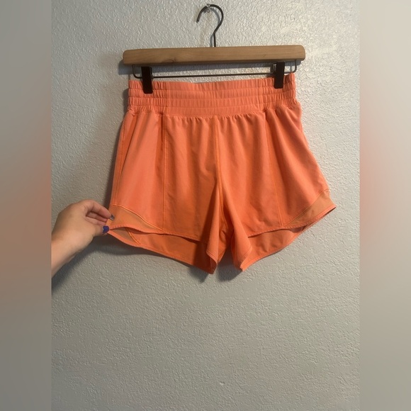 Lululemon hotty hot shorts - Picture 2 of 5